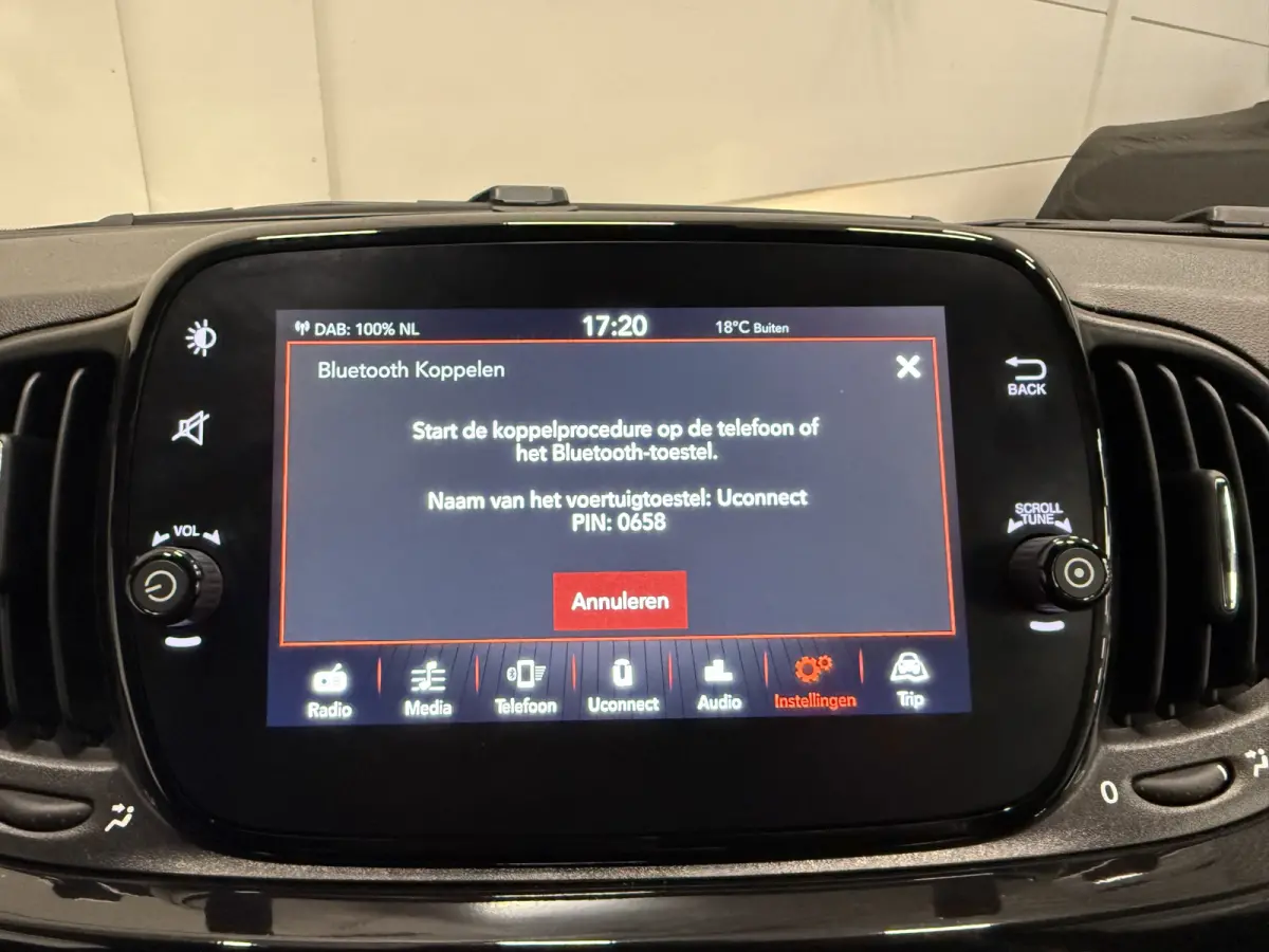 1.2 Edition "120th" LED/CARPLAY/VIRTUAL/16"COPPER/MF-STUUR/ECC/CRUISE/PARKEERSENSOREN/BLACK ALL BLACK/NIEUWSTAAT