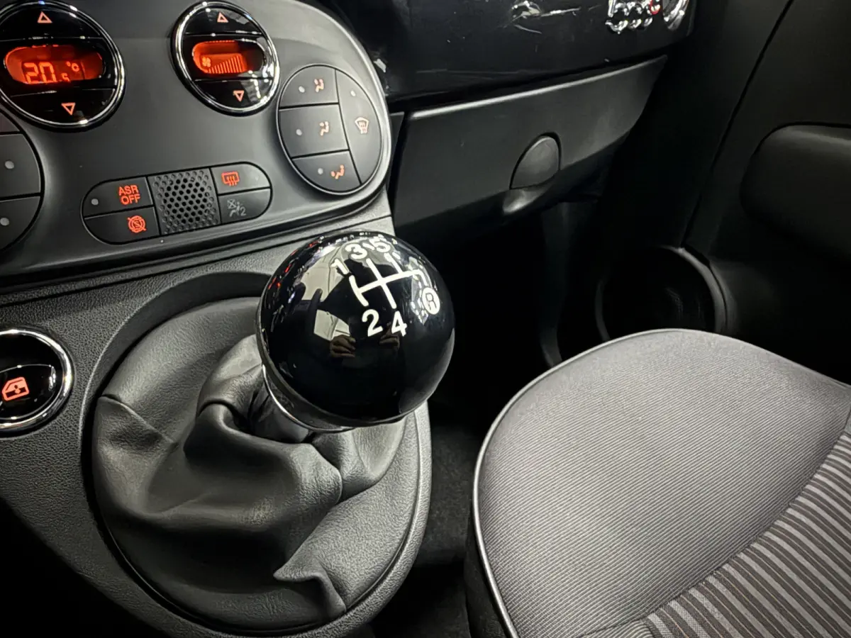1.2 Edition "120th" LED/CARPLAY/VIRTUAL/16"COPPER/MF-STUUR/ECC/CRUISE/PARKEERSENSOREN/BLACK ALL BLACK/NIEUWSTAAT