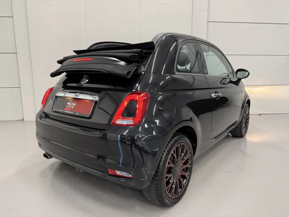 1.2 Edition "120th" LED/CARPLAY/VIRTUAL/16"COPPER/MF-STUUR/ECC/CRUISE/PARKEERSENSOREN/BLACK ALL BLACK/NIEUWSTAAT
