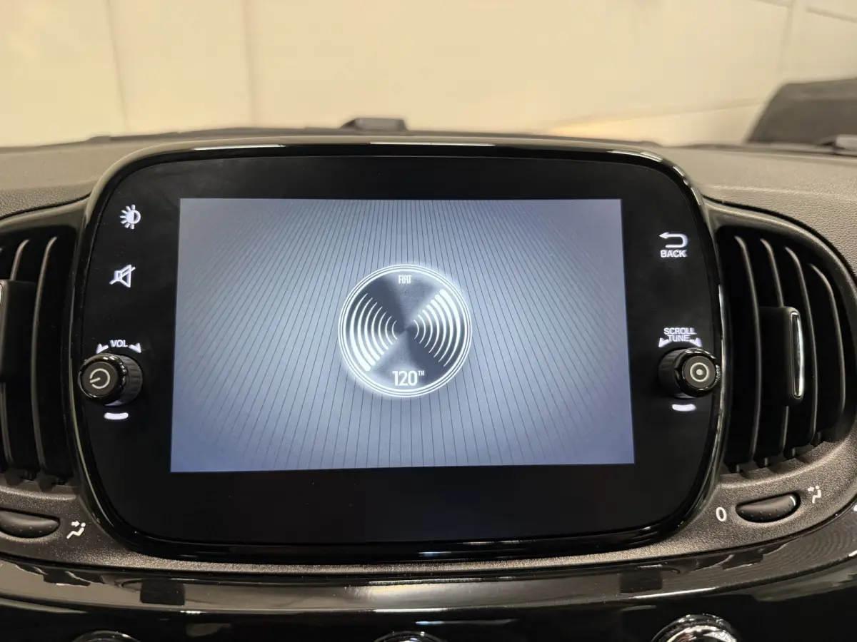 1.2 Edition "120th" LED/CARPLAY/VIRTUAL/16"COPPER/MF-STUUR/ECC/CRUISE/PARKEERSENSOREN/BLACK ALL BLACK/NIEUWSTAAT