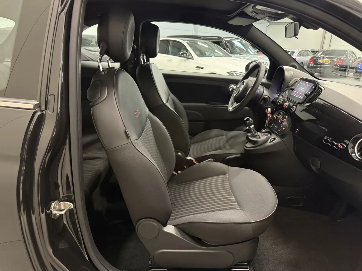 1.2 Edition "120th" LED/CARPLAY/VIRTUAL/16"COPPER/MF-STUUR/ECC/CRUISE/PARKEERSENSOREN/BLACK ALL BLACK/NIEUWSTAAT