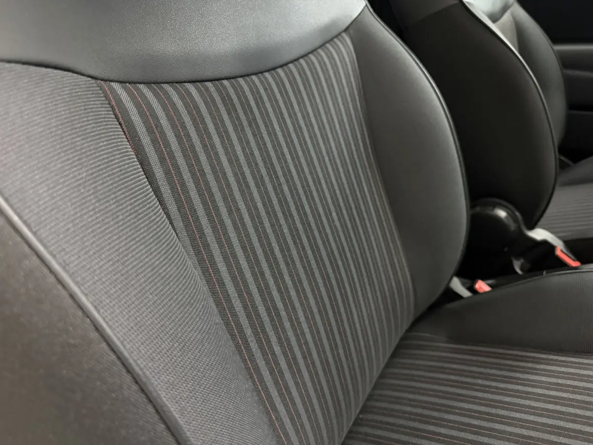 1.2 Edition "120th" LED/CARPLAY/VIRTUAL/16"COPPER/MF-STUUR/ECC/CRUISE/PARKEERSENSOREN/BLACK ALL BLACK/NIEUWSTAAT