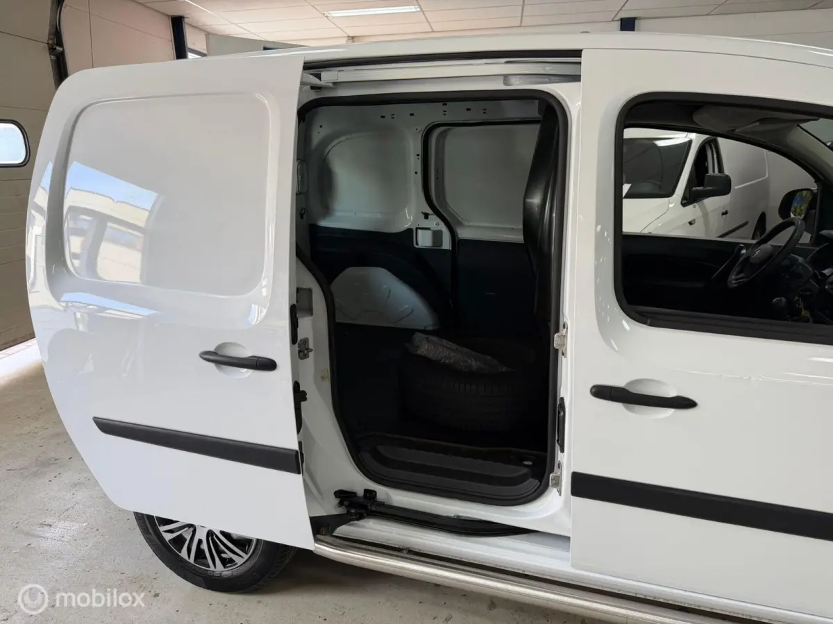 bestel 1.5 Blue dCi 75 Comfort L1