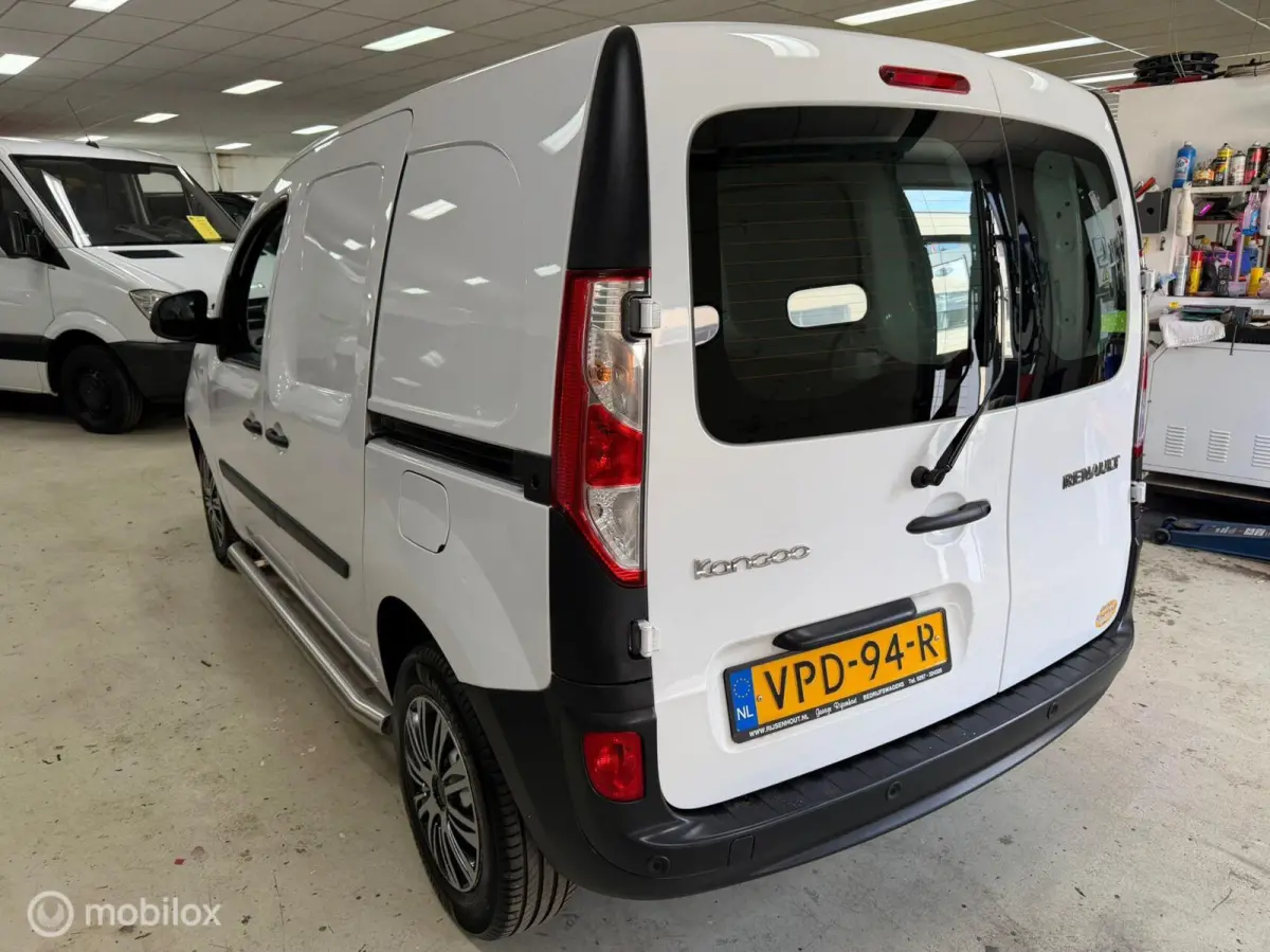 bestel 1.5 Blue dCi 75 Comfort L1