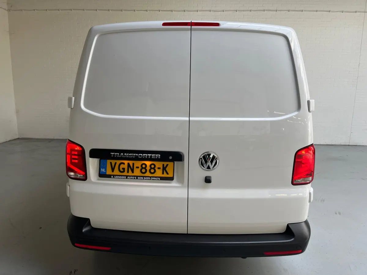 L2H1 Automaat Servicewagen 2.0 TDI 150PK euro6 3Persoons, Airco, Navigatie, CruiseControl, RIJKLAARPRIJS!