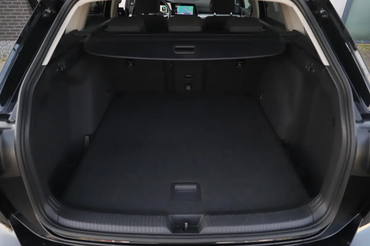 1.0 eTSI Life Automaat Virtual Cockpit Navigatie Draadloos Carplay Android Stuur & Stoelverwarming