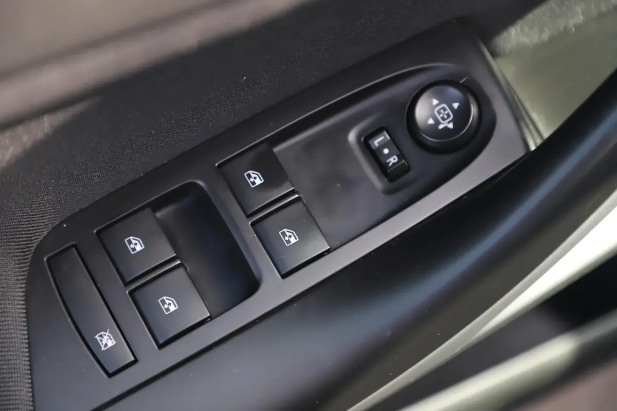 1.2 Edition 131PK Navigatie Carplay Android 16 inch LMV Airco Cruise Control Getint Glas