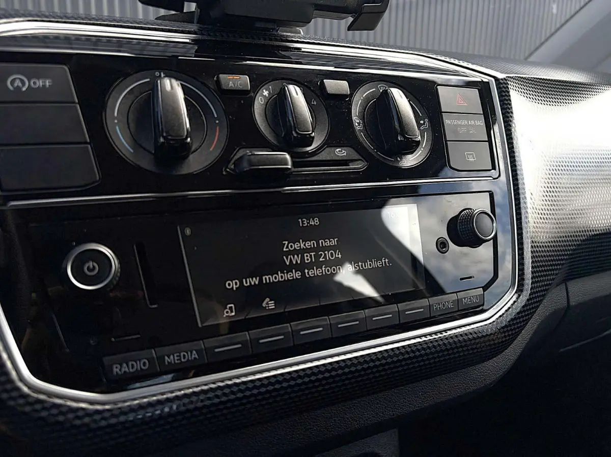 up! 1.0 BMT 60pk Move up! | Airco | Bluetooth | DAB+