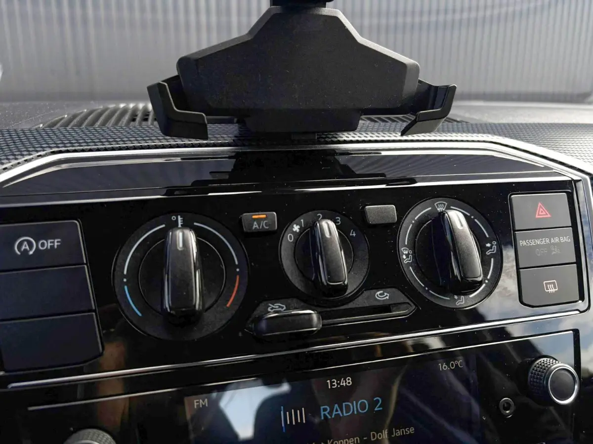 up! 1.0 BMT 60pk Move up! | Airco | Bluetooth | DAB+