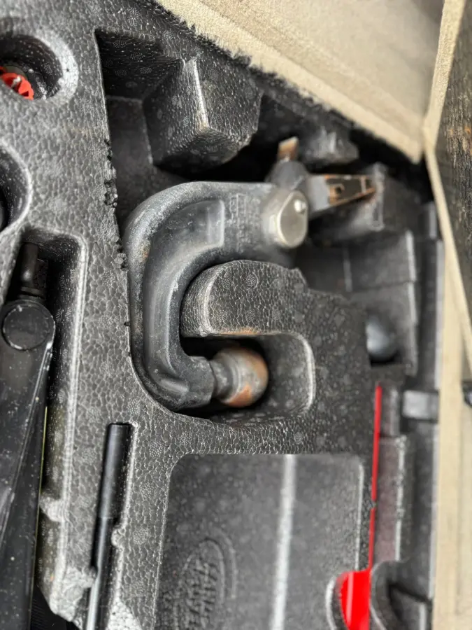 5.0 V8 Supercharged, Leder, Navi, Dealer auto