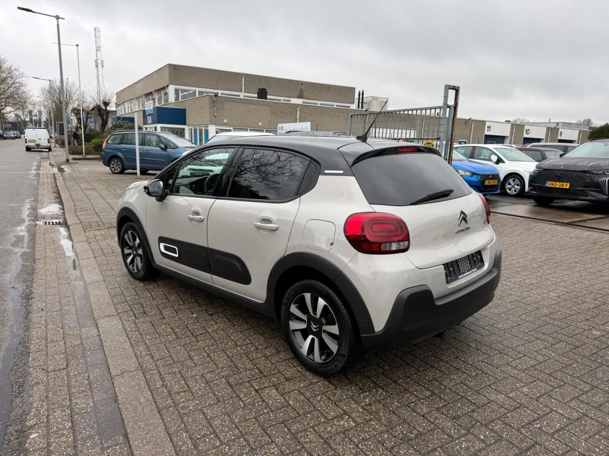 1.2 PureTech Feel, Facelift, Navi, Dealer auto