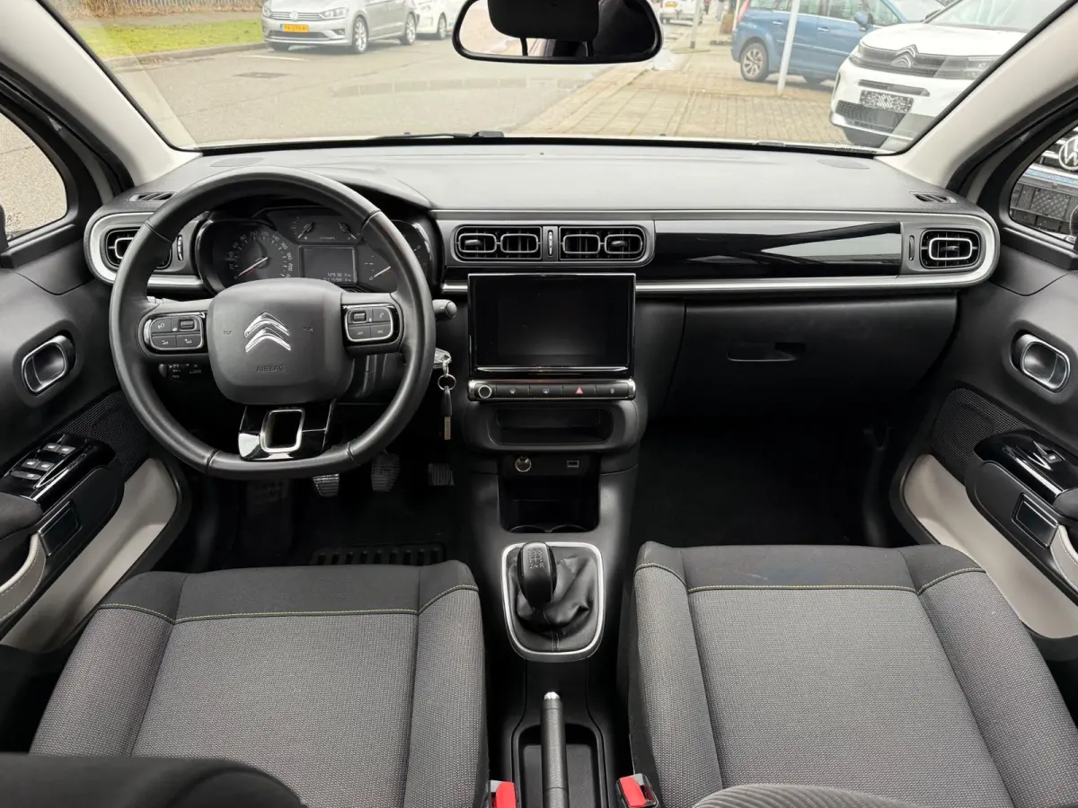 1.2 PureTech Feel, Facelift, Navi, Dealer auto