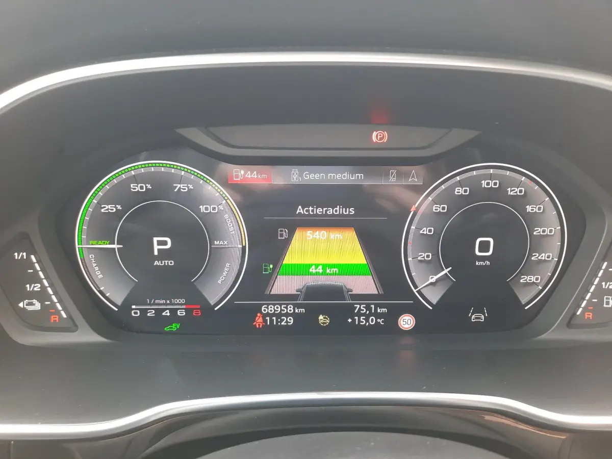 45 TFSI Hybrid S-Line Blackstyle (Leer,Camera,Virtual)