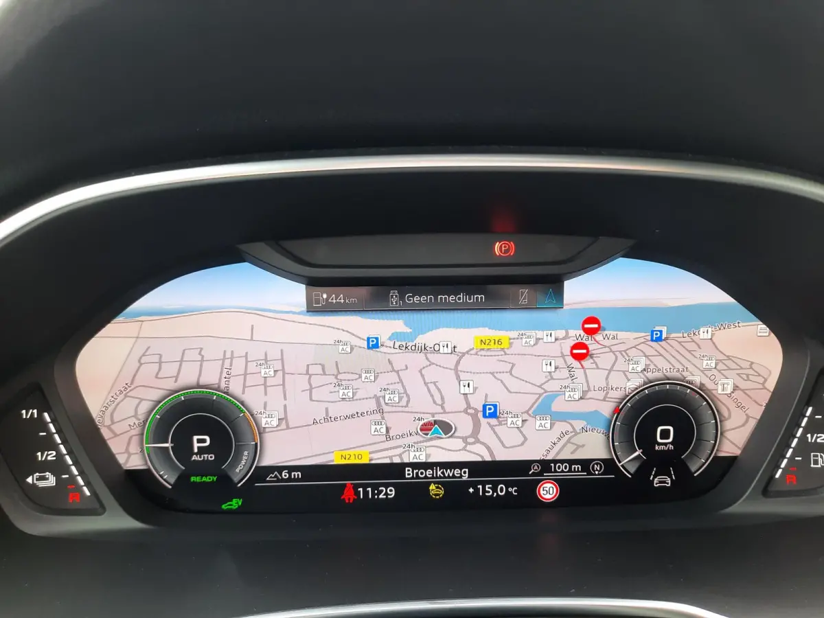 45 TFSI Hybrid S-Line Blackstyle (Leer,Camera,Virtual)