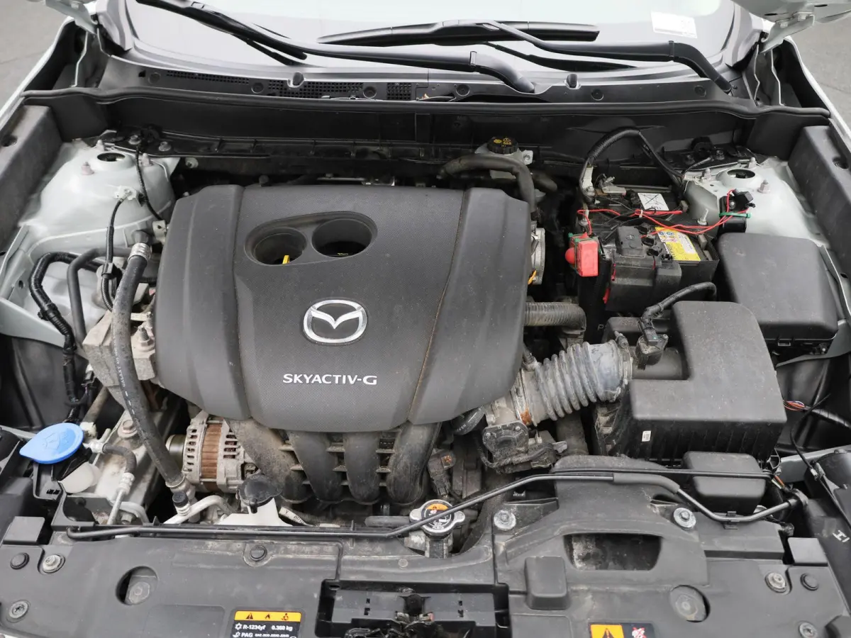 2.0 SkyActiv-G 121 Comfort | Apple Carplay / Android Auto | Stoelverwarming | Parkeersensoren |