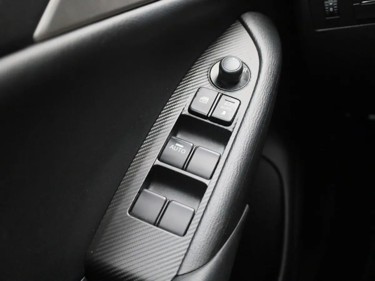 2.0 SkyActiv-G 121 Comfort | Apple Carplay / Android Auto | Stoelverwarming | Parkeersensoren |