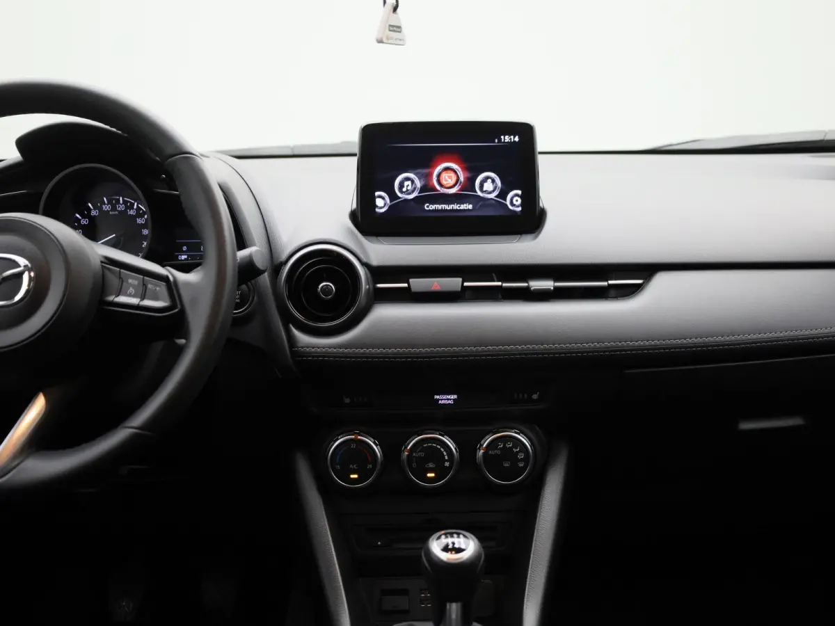 2.0 SkyActiv-G 121 Comfort | Apple Carplay / Android Auto | Stoelverwarming | Parkeersensoren |
