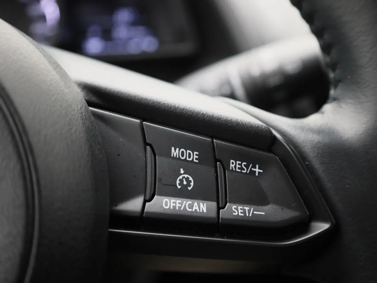 2.0 SkyActiv-G 121 Comfort | Apple Carplay / Android Auto | Stoelverwarming | Parkeersensoren |