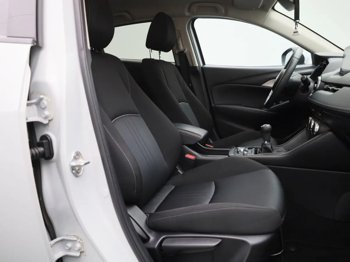 2.0 SkyActiv-G 121 Comfort | Apple Carplay / Android Auto | Stoelverwarming | Parkeersensoren |