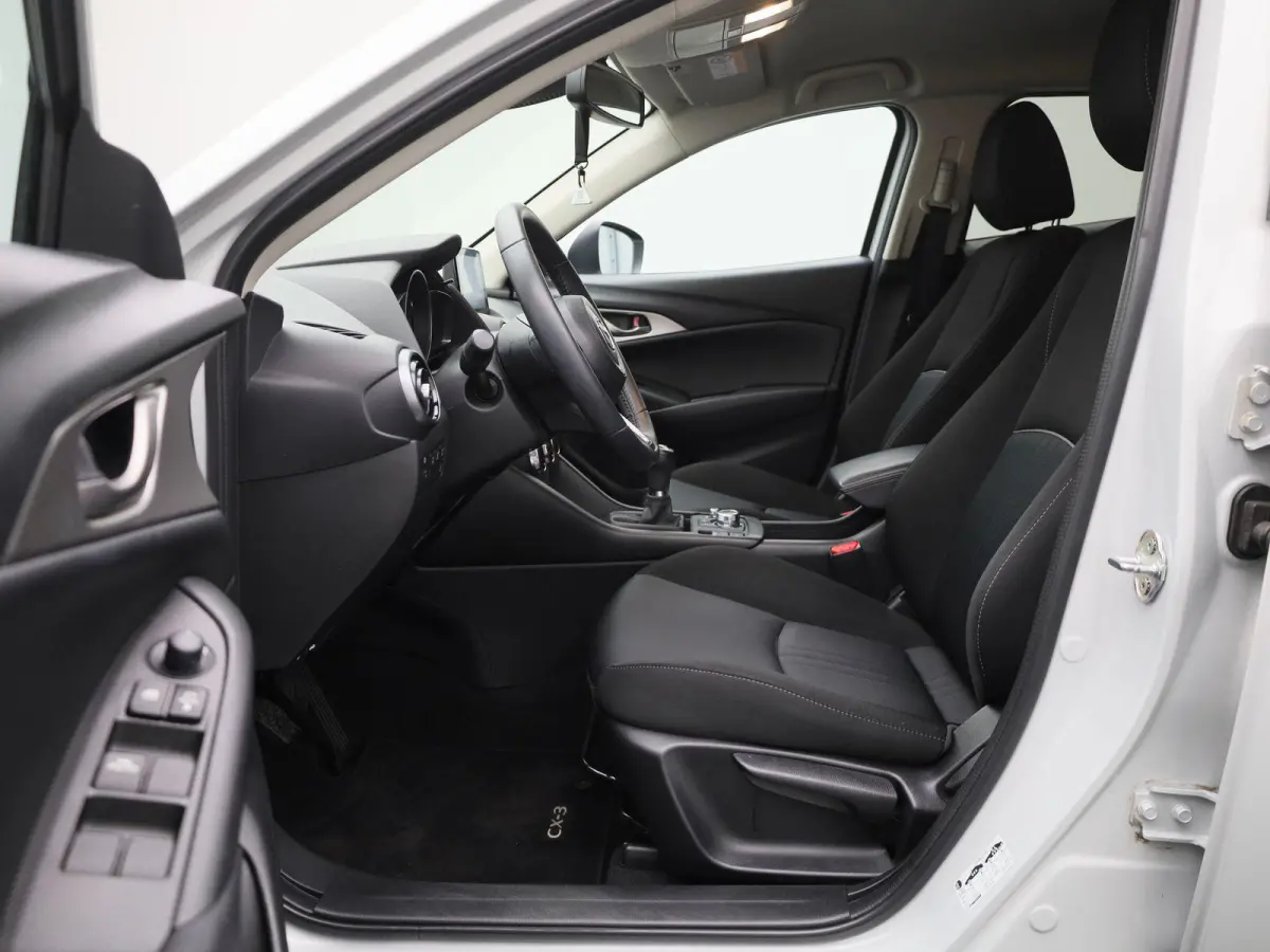 2.0 SkyActiv-G 121 Comfort | Apple Carplay / Android Auto | Stoelverwarming | Parkeersensoren |