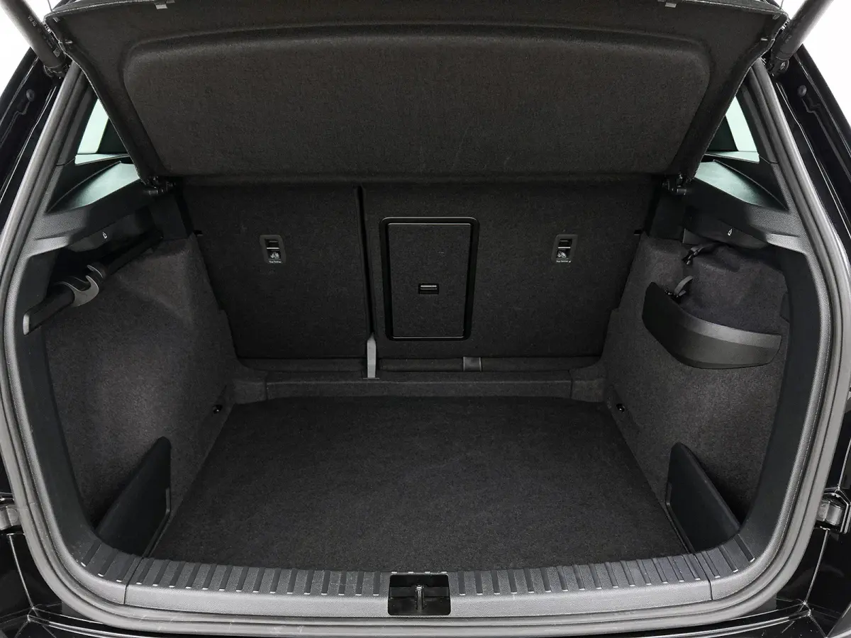 1.5 TSI ACT Sportline Business | PANORAMADAK | 360 CAMERA | WINTERPACK | KEYLESS | NAVI | ELEKTR. ACHTERKLEP