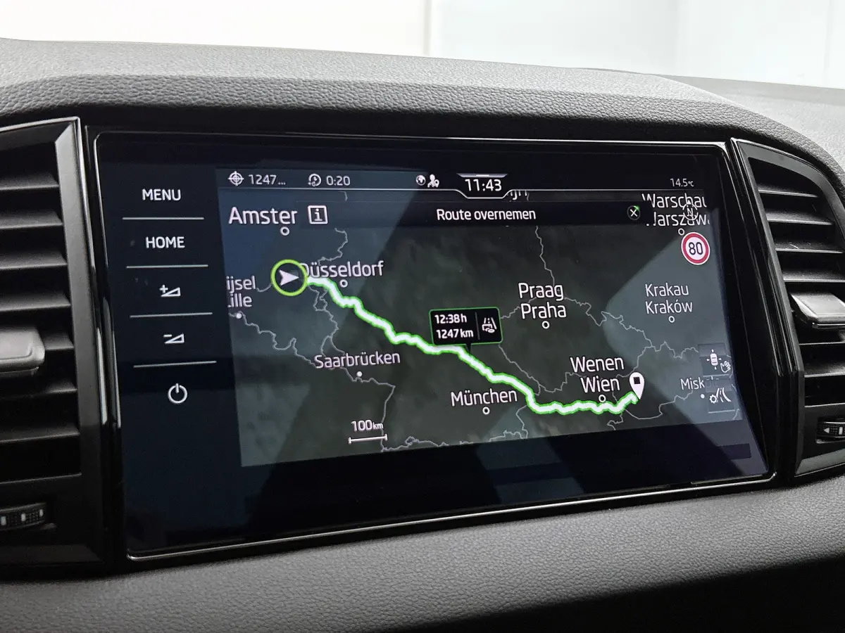 1.5 TSI ACT Sportline Business | PANORAMADAK | 360 CAMERA | WINTERPACK | KEYLESS | NAVI | ELEKTR. ACHTERKLEP