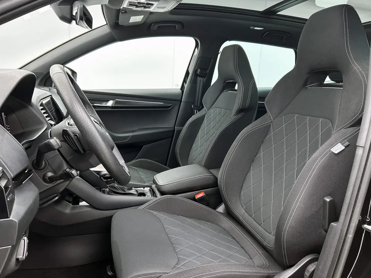 1.5 TSI ACT Sportline Business | PANORAMADAK | 360 CAMERA | WINTERPACK | KEYLESS | NAVI | ELEKTR. ACHTERKLEP