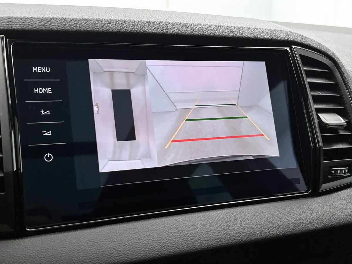 1.5 TSI ACT Sportline Business | PANORAMADAK | 360 CAMERA | WINTERPACK | KEYLESS | NAVI | ELEKTR. ACHTERKLEP