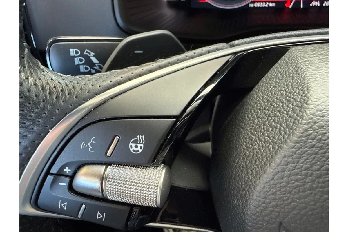 1.5 TSI ACT Sportline Business | PANORAMADAK | 360 CAMERA | WINTERPACK | KEYLESS | NAVI | ELEKTR. ACHTERKLEP