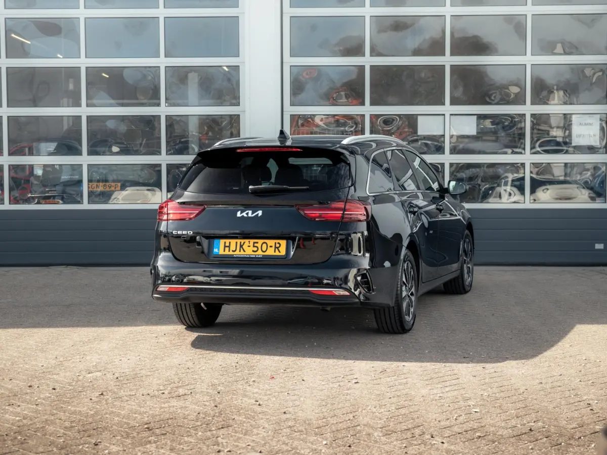 1.0 T-GDi Design Edition | Navigatie | Stoel & Stuur verw. | Elec. achterklep | JBL premium sound