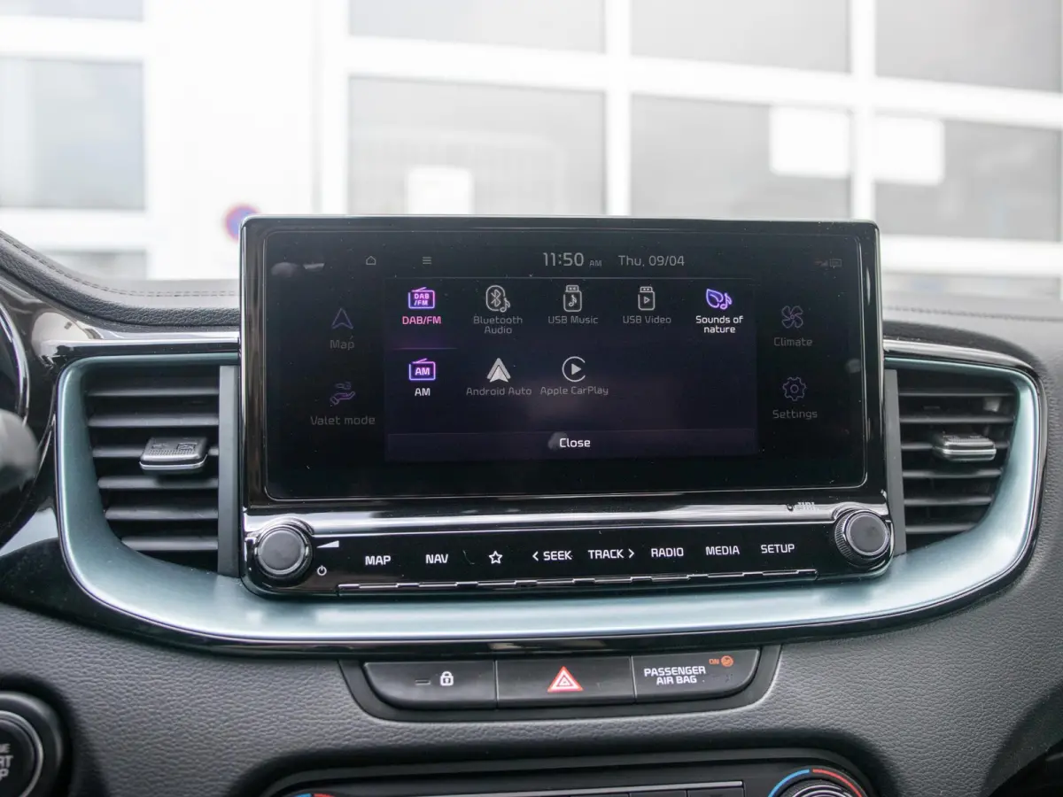 1.0 T-GDi Design Edition | Navigatie | Stoel & Stuur verw. | Elec. achterklep | JBL premium sound