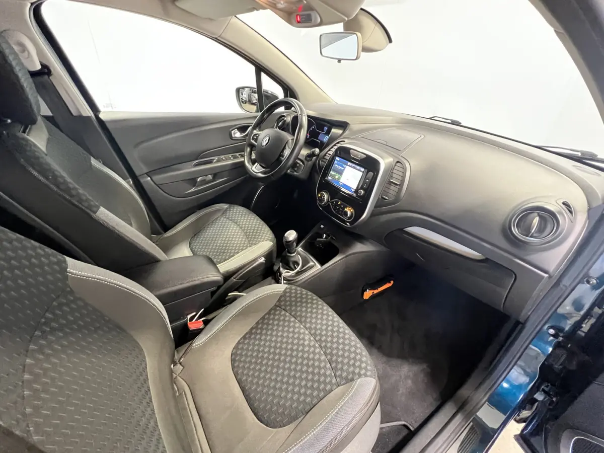 0.9 TCe Intens | Navigatie/Android/Apple Carplay | LM Velgen 17" | Cruise Control | Airco  | LED Koplampen | Trekhaak