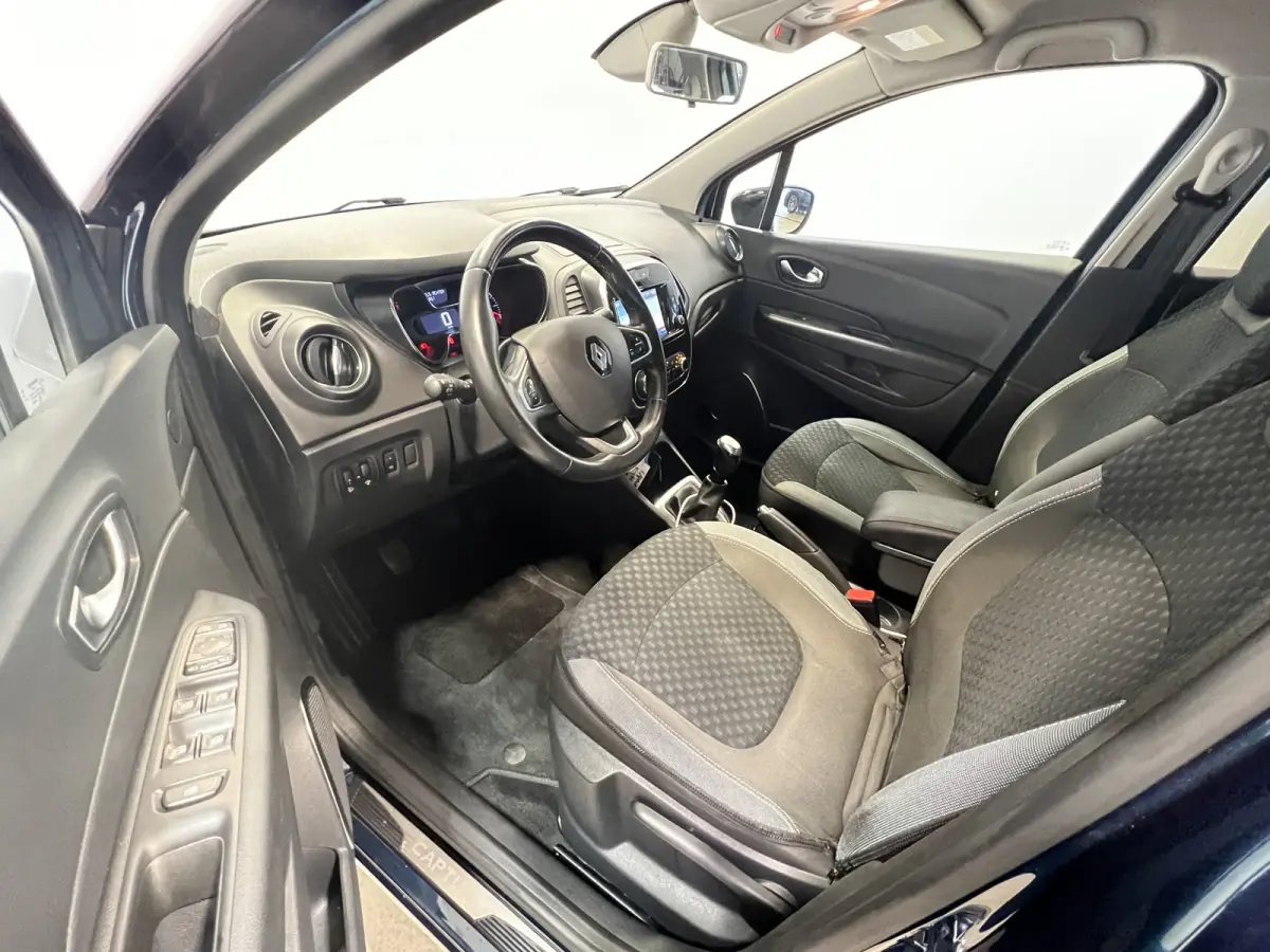0.9 TCe Intens | Navigatie/Android/Apple Carplay | LM Velgen 17" | Cruise Control | Airco  | LED Koplampen | Trekhaak