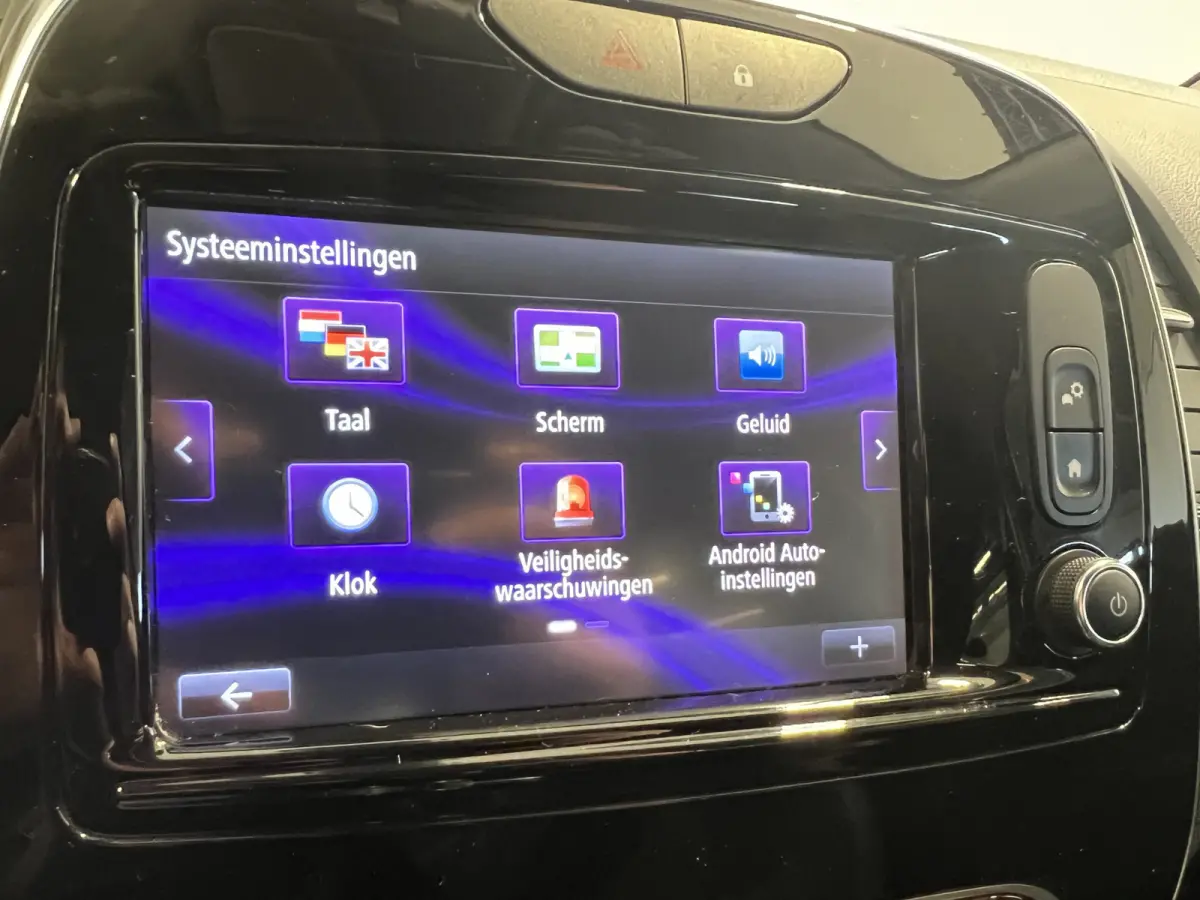 0.9 TCe Intens | Navigatie/Android/Apple Carplay | LM Velgen 17" | Cruise Control | Airco  | LED Koplampen | Trekhaak