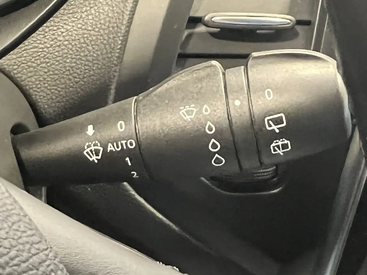 0.9 TCe Intens | Navigatie/Android/Apple Carplay | LM Velgen 17" | Cruise Control | Airco  | LED Koplampen | Trekhaak