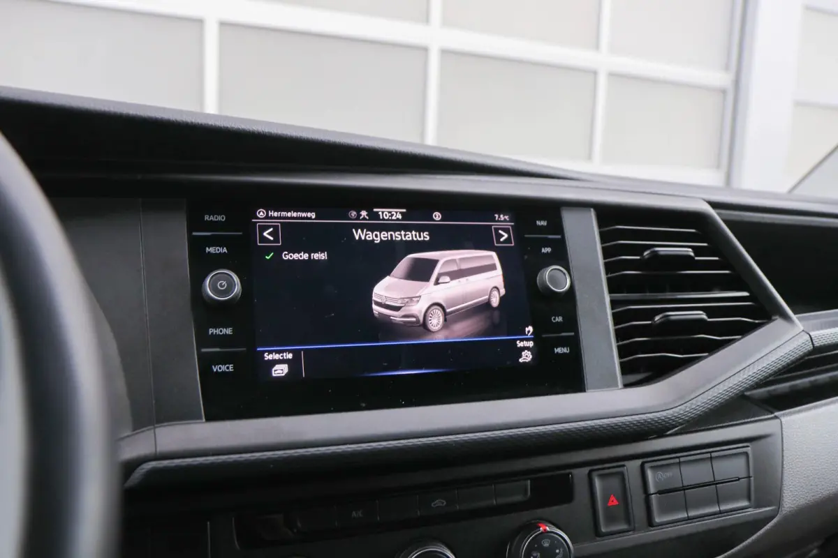 2.0 TDI 150pk L2H1 28 | App Connect | Navigatie | Trekhaak | Cruise Control | Parkeersensoren Achter | Airco