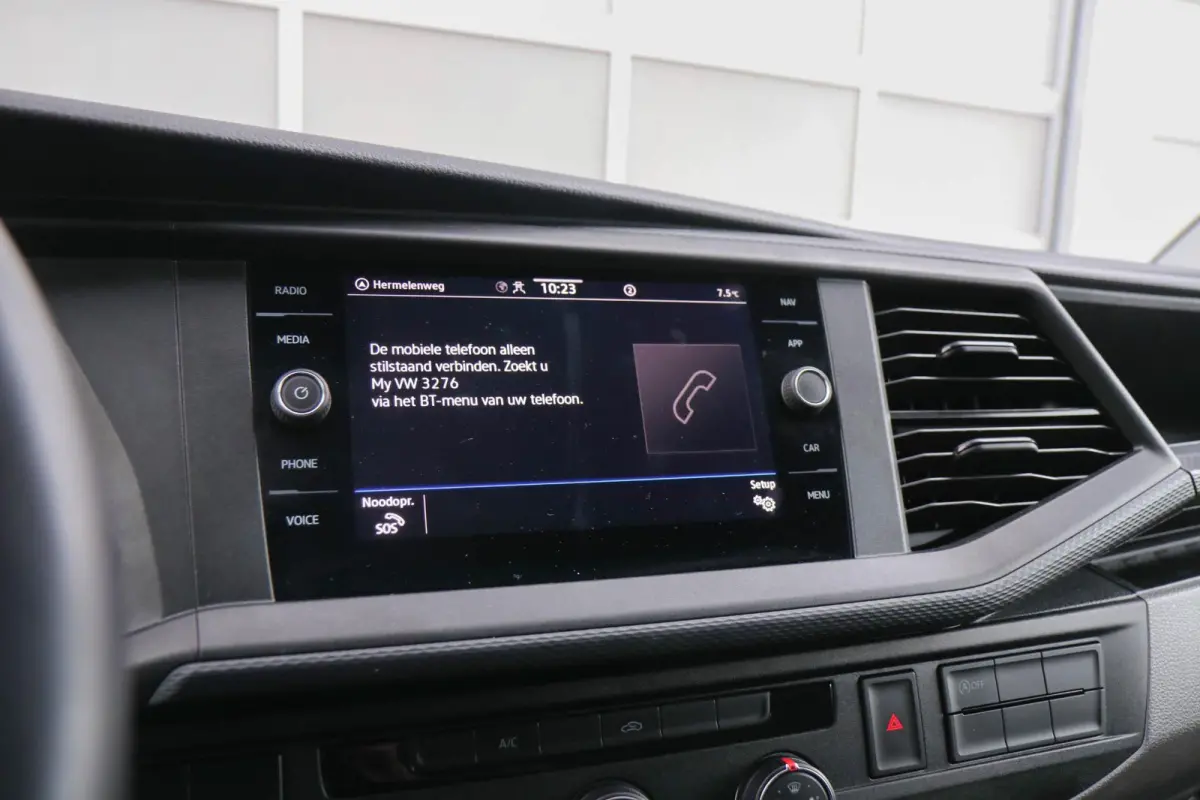 2.0 TDI 150pk L2H1 28 | App Connect | Navigatie | Trekhaak | Cruise Control | Parkeersensoren Achter | Airco