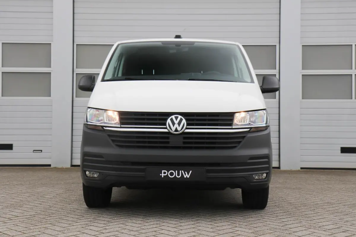 2.0 TDI 150pk L2H1 28 | App Connect | Navigatie | Trekhaak | Cruise Control | Parkeersensoren Achter | Airco