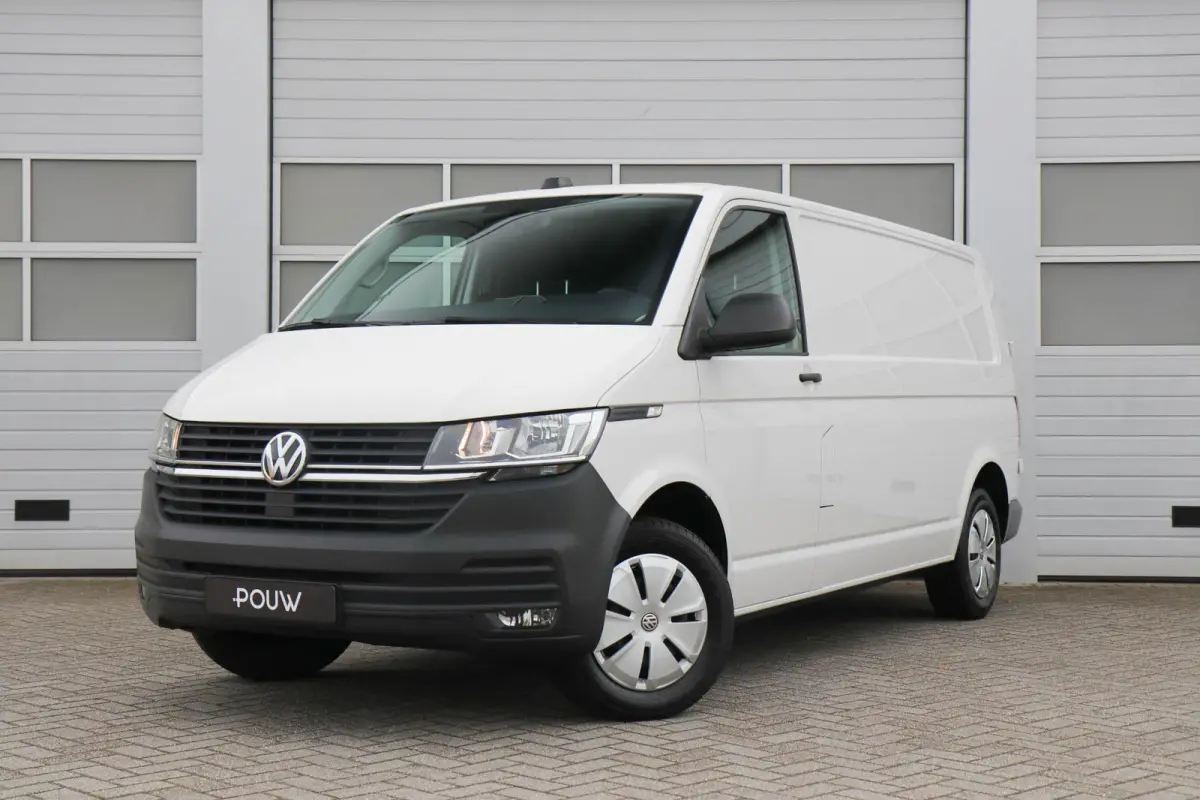 2.0 TDI 150pk L2H1 28 | App Connect | Navigatie | Trekhaak | Cruise Control | Parkeersensoren Achter | Airco