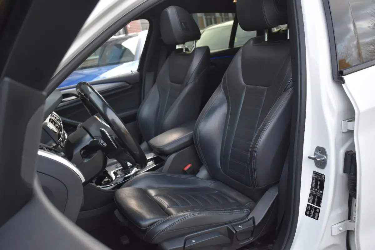 xDrive20i High Executive Edition M-Sport Pano Camera HK