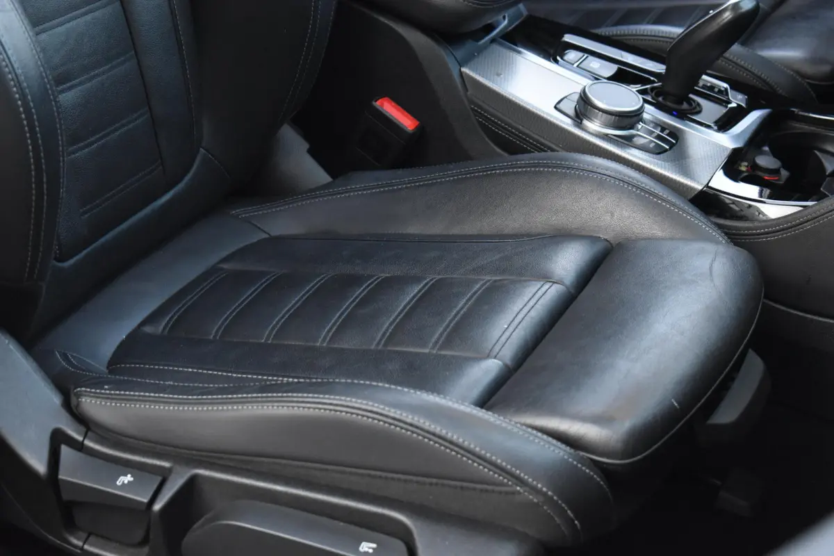 xDrive20i High Executive Edition M-Sport Pano Camera HK
