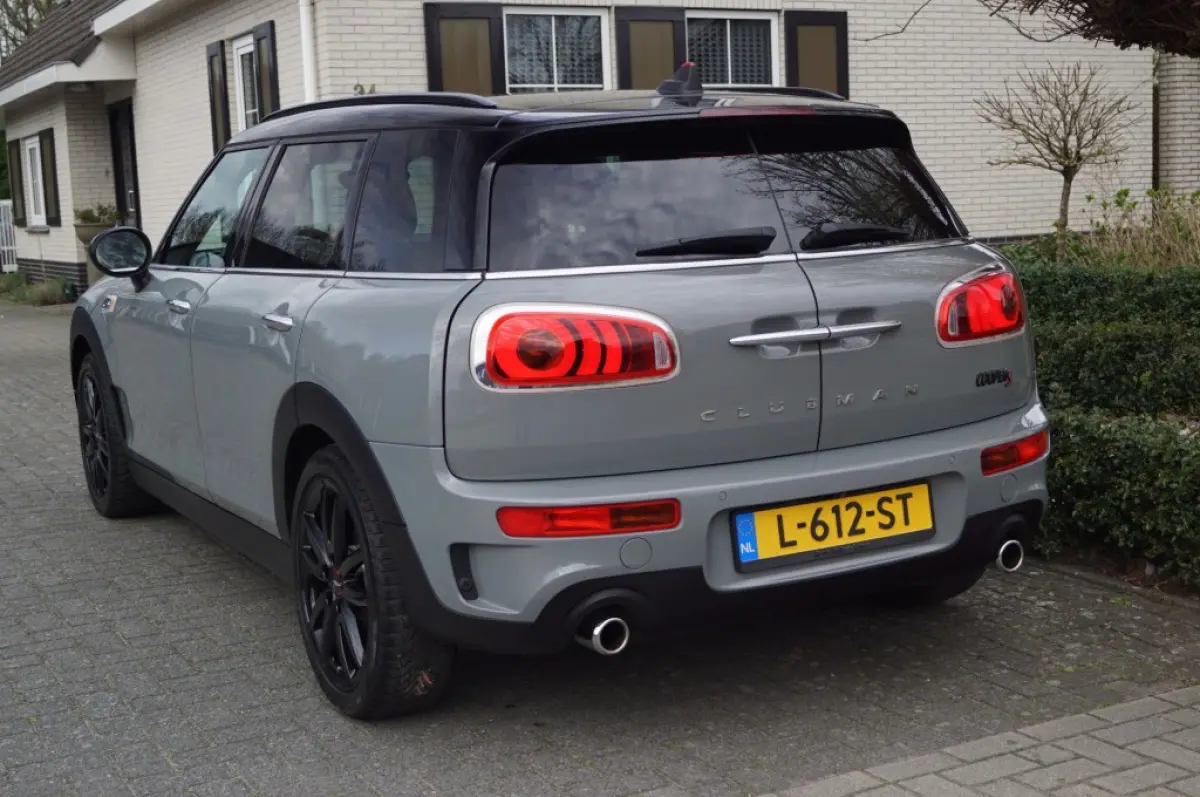 2.0 Cooper S Pepper (192pk) HUD/18inch/Keyless/LED/ACC/Sfeerverlichting