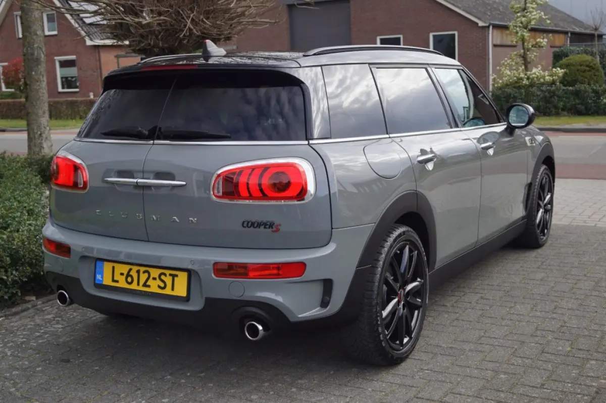 2.0 Cooper S Pepper (192pk) HUD/18inch/Keyless/LED/ACC/Sfeerverlichting