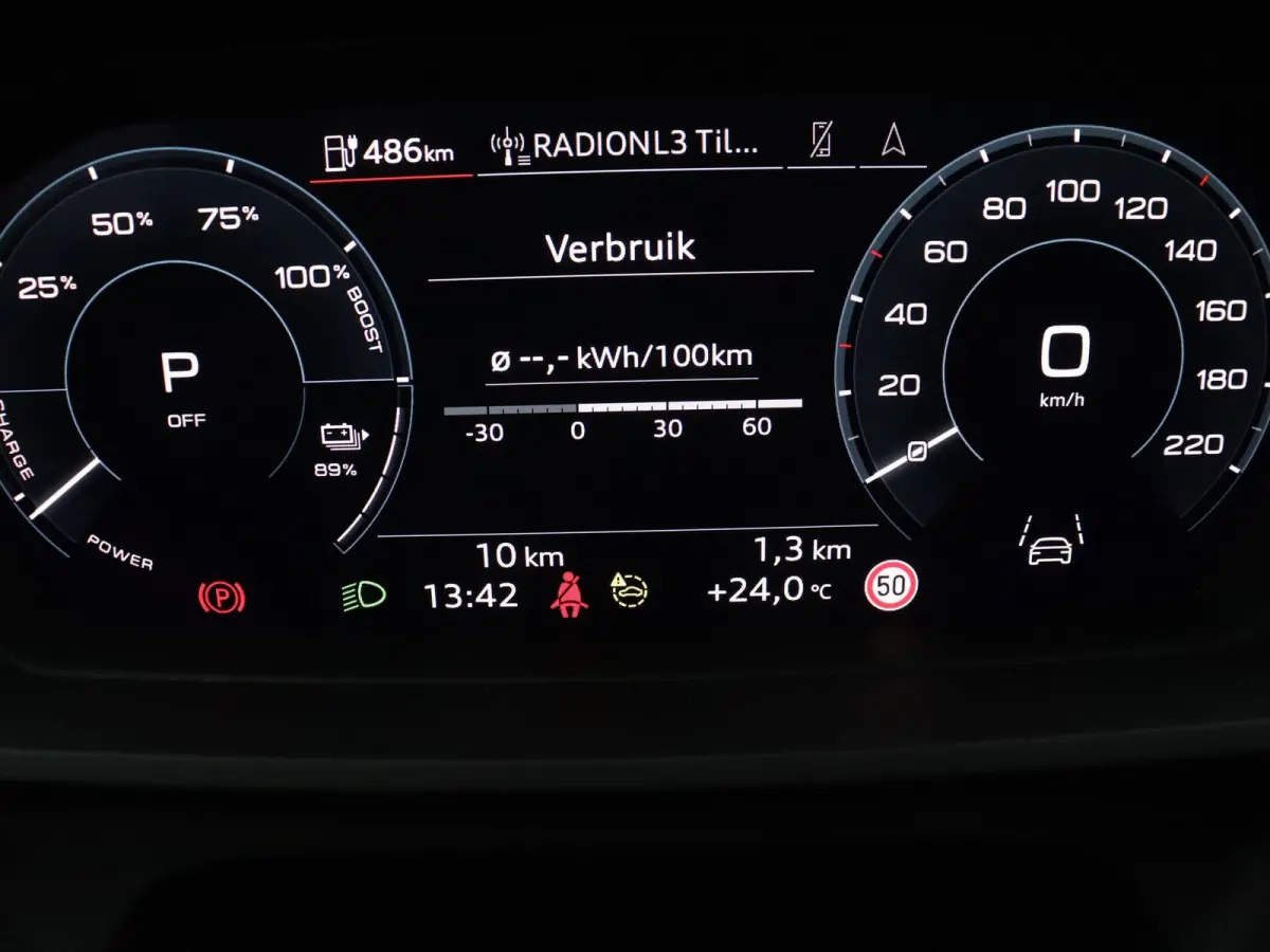 45 quattro Advanced Edition 82 kWh 286 PK | Automaat | Stoelverwarming | Assistentiepakket plus | Comfortpakket plus | Adaptive Cruise control | Audi Smartphone interface | Klimaatregelingpa