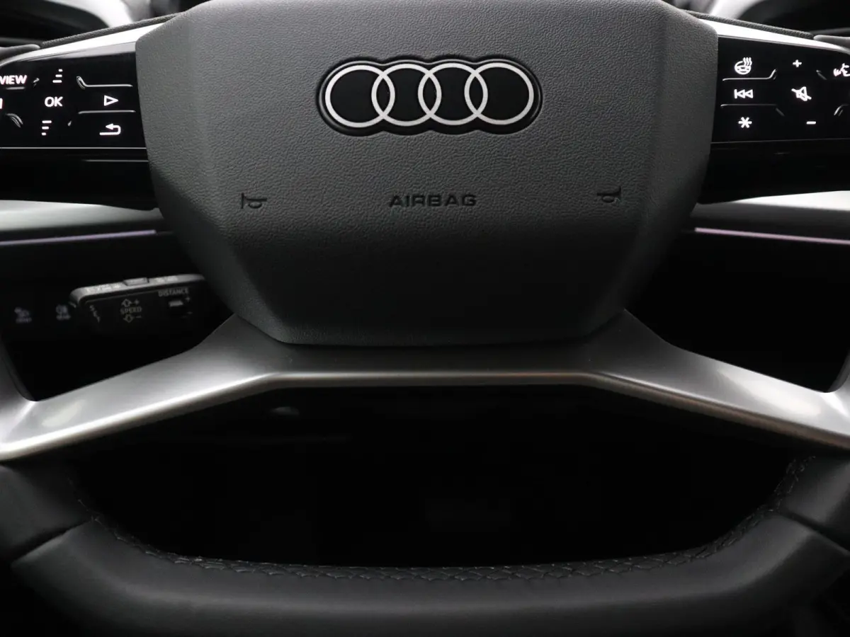 45 quattro Advanced Edition 82 kWh 286 PK | Automaat | Stoelverwarming | Assistentiepakket plus | Comfortpakket plus | Adaptive Cruise control | Audi Smartphone interface | Klimaatregelingpa