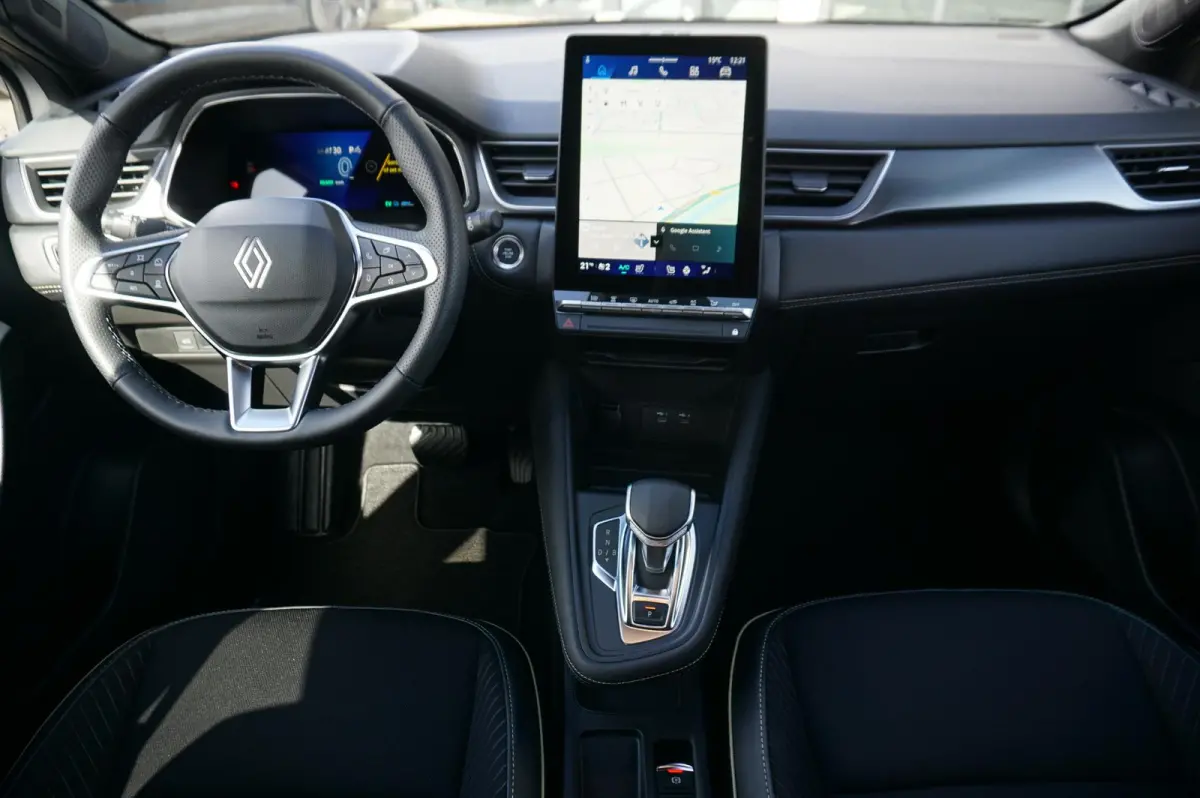 1.6 E-Tech full Hybrid 145 Iconic