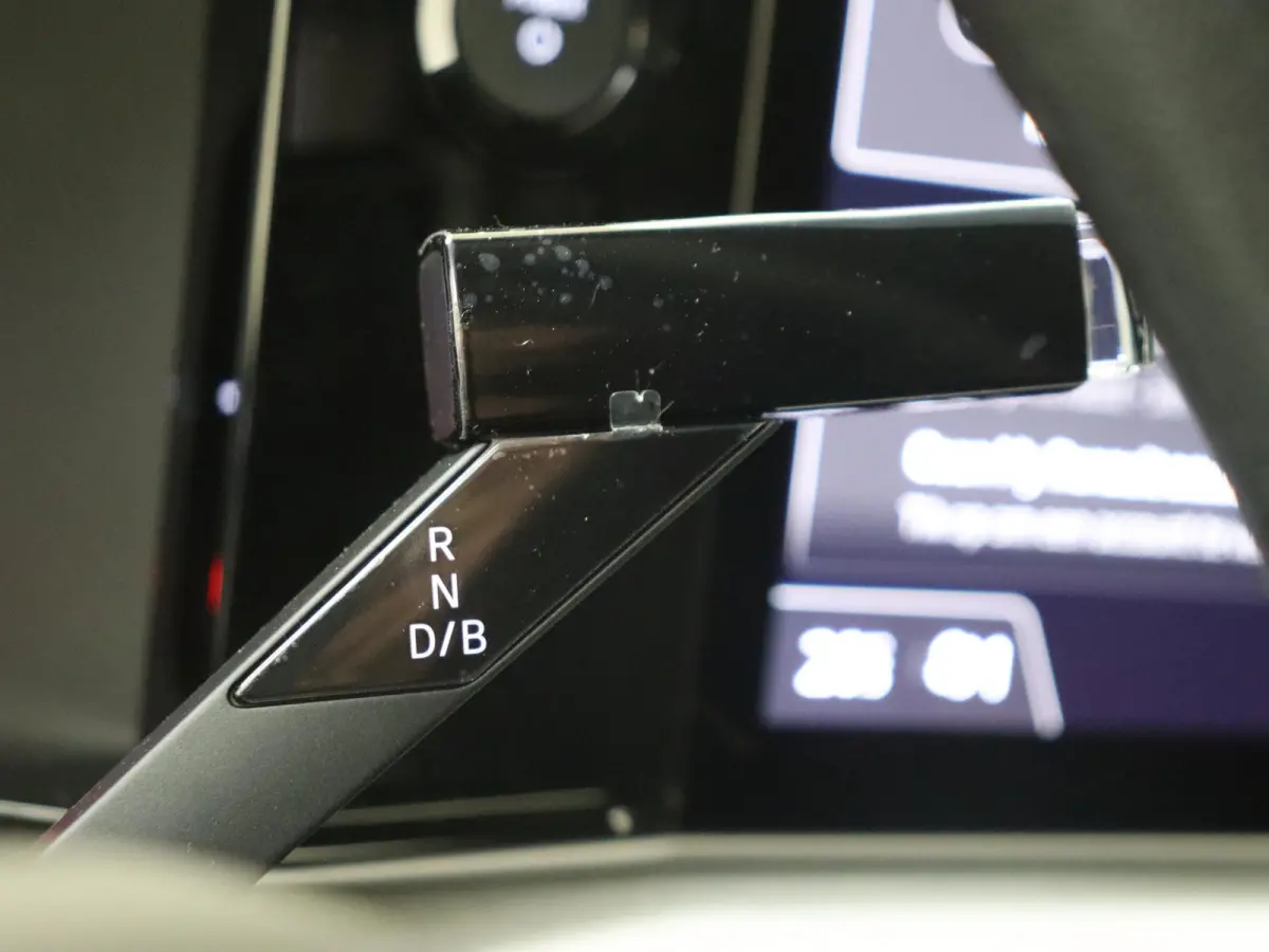 Urban Range Evolution 40 kWh 120PK | Apple & Android Carplay | Parkeersensoren & Camera | Keyless Entry | LED verlichting | Cruise Control & Snelheidbegrenzer | Climate Control |