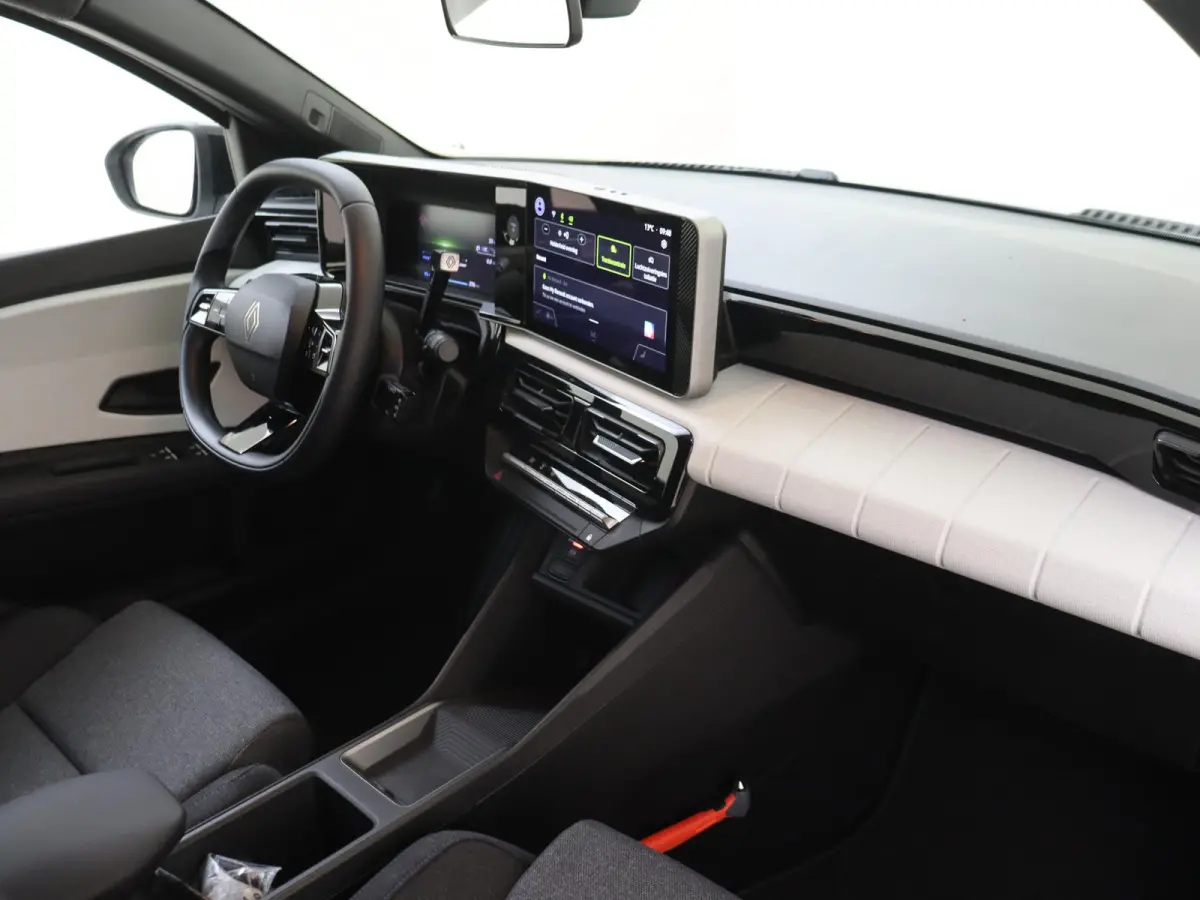 Urban Range Evolution 40 kWh 120PK | Apple & Android Carplay | Parkeersensoren & Camera | Keyless Entry | LED verlichting | Cruise Control & Snelheidbegrenzer | Climate Control |