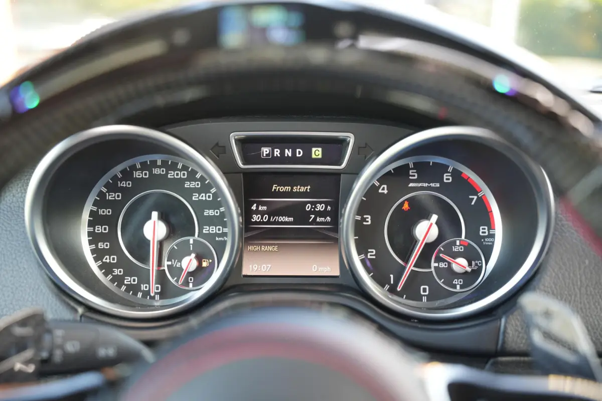 AMG 63 Brabus Look Schuifdak Designo Stoelvent. Sterrenhemel G63 AMG 7 persoons