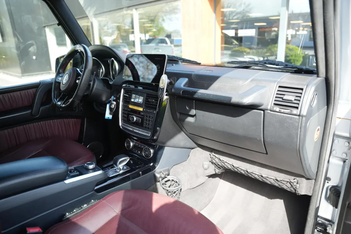 AMG 63 Brabus Look Schuifdak Designo Stoelvent. Sterrenhemel G63 AMG 7 persoons